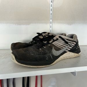 Nike Metcon flynit trainers